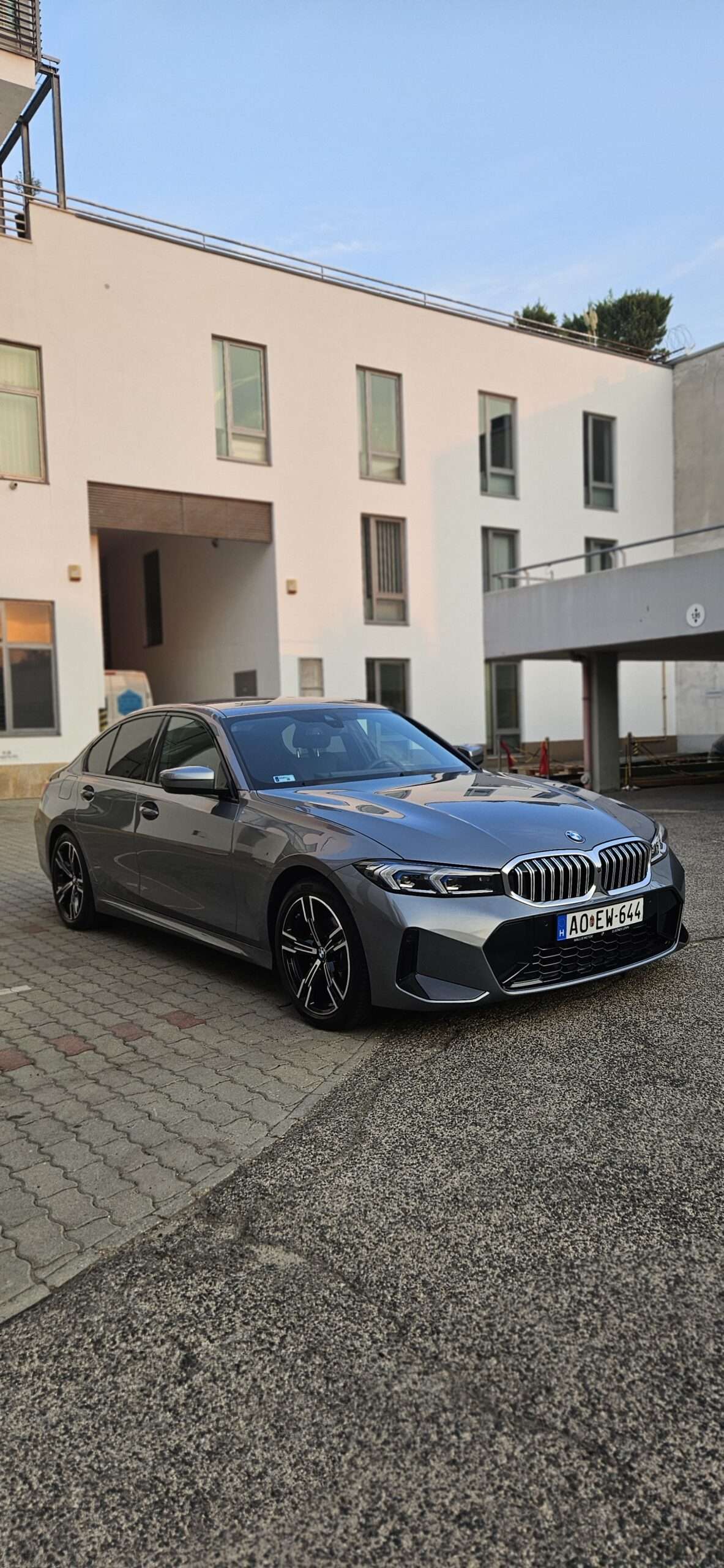 BMW 318d 160Le M Sport Pro + extrák + Service Inclusive (tartós bérlet és vásárlás is) - Image 3