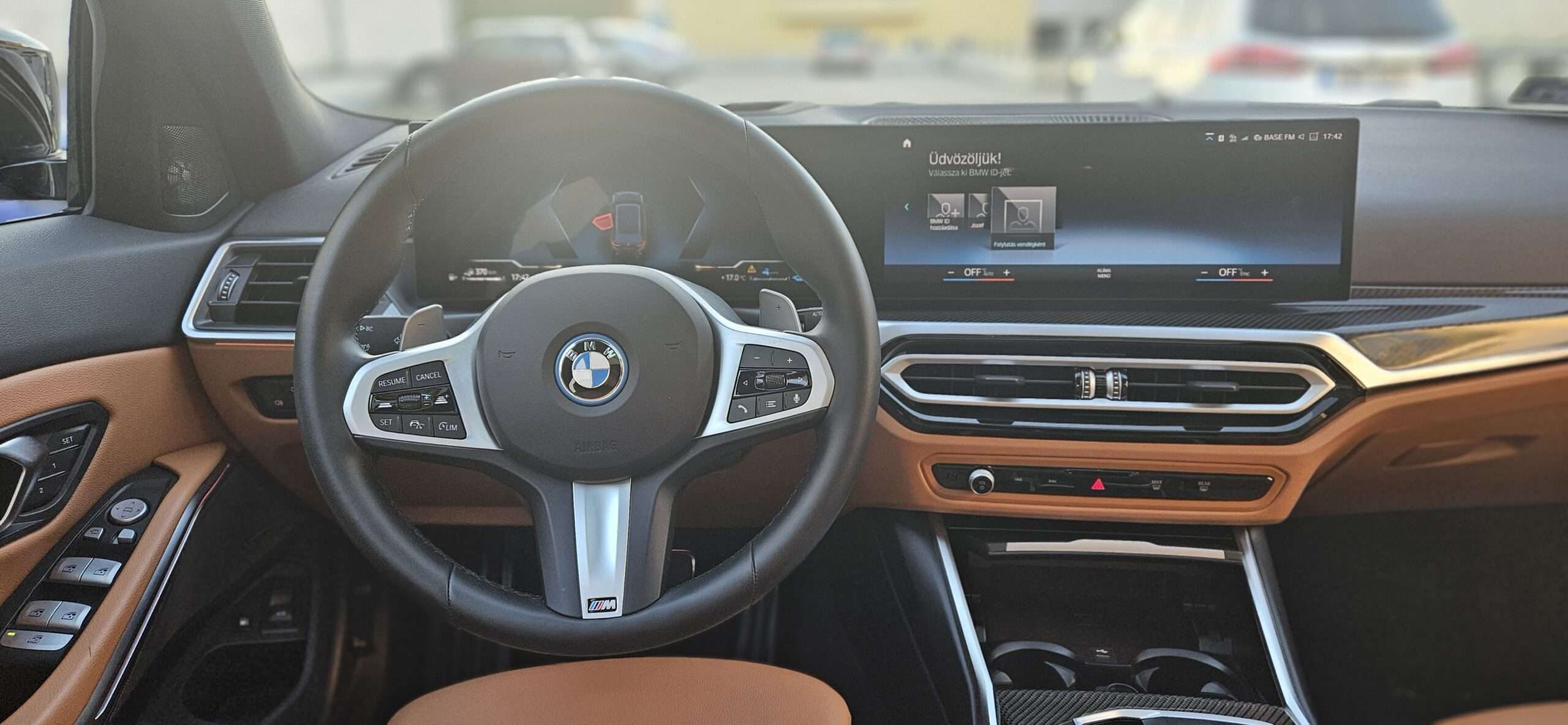 BMW 330 xdrive30e 292Le Touring M Sport Pro full extra + Service Inclusive (tartós bérlet) - Image 15