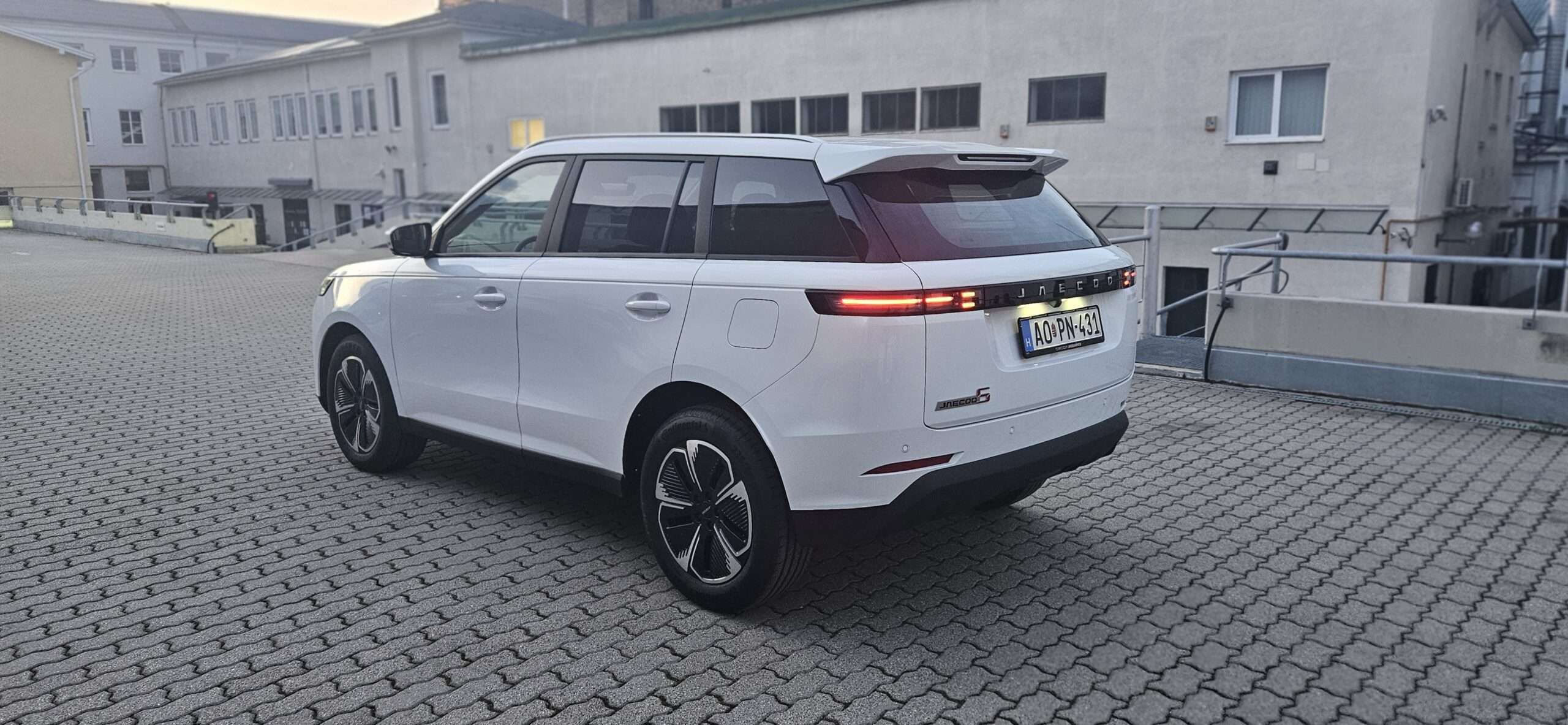 Jaecoo 5 Exclusive 1.6TGDi 147Le - Image 6